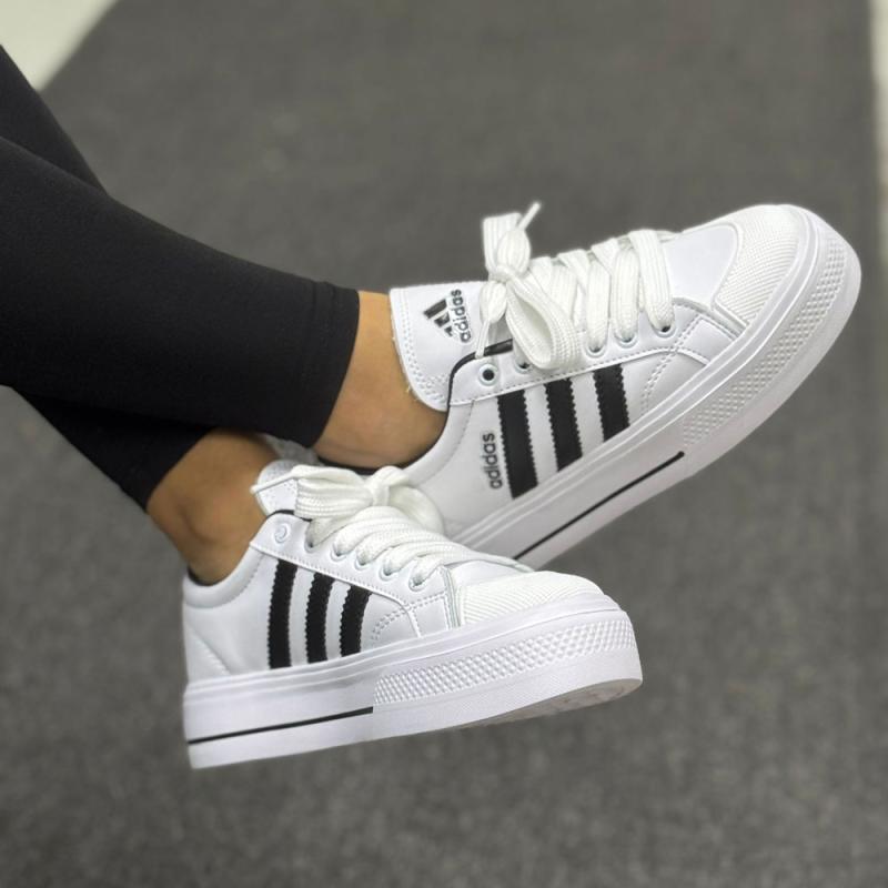 Adidas Classic Beyaz Siyah