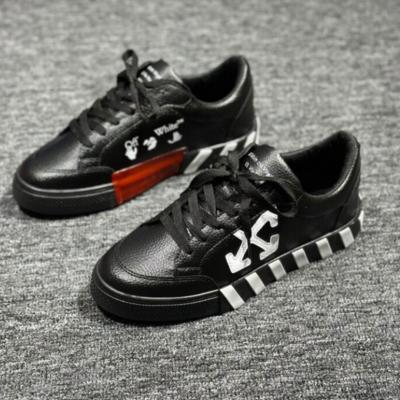 Off White Siyah