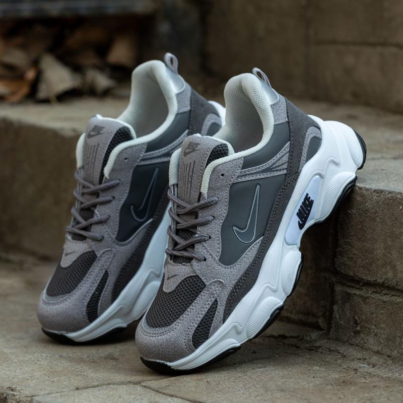 Nike Justo Füme