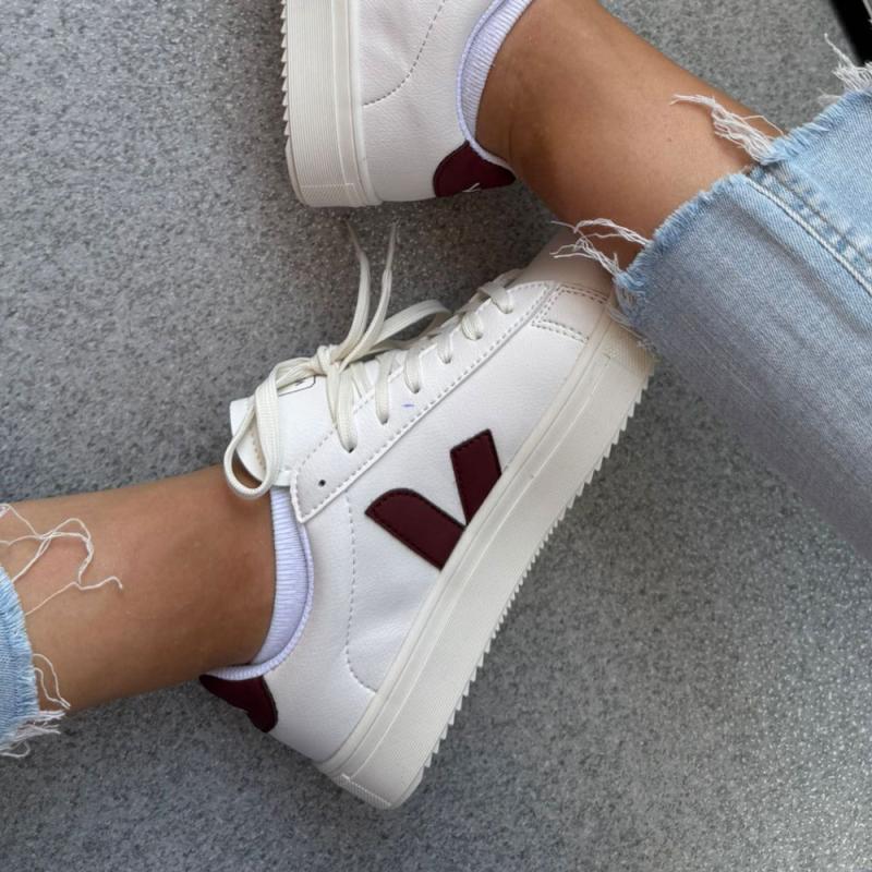 Veja Beyaz Bordo